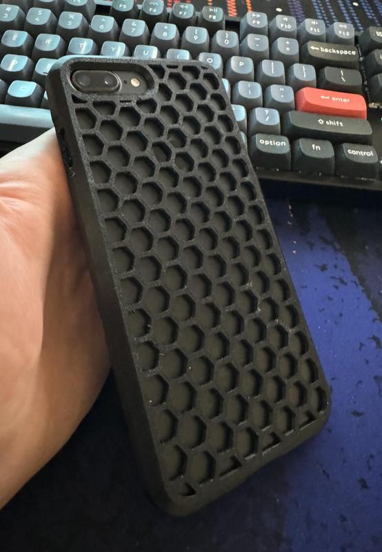 IPhone 7 Plus Case - Honeycomb design