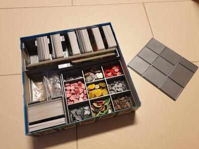 Imperial Settlers board game insert