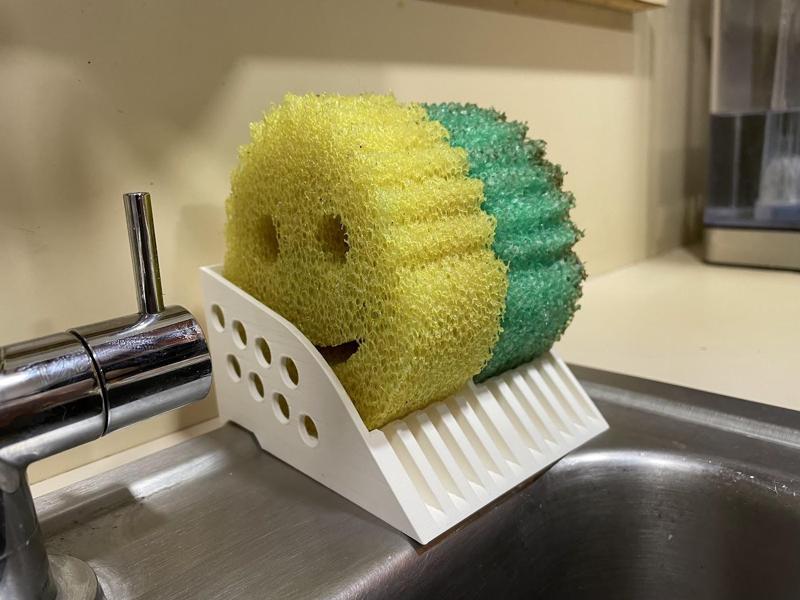 Scrub Daddy Dryer