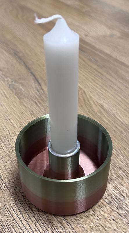 Kerzenständer mit Wasserbad