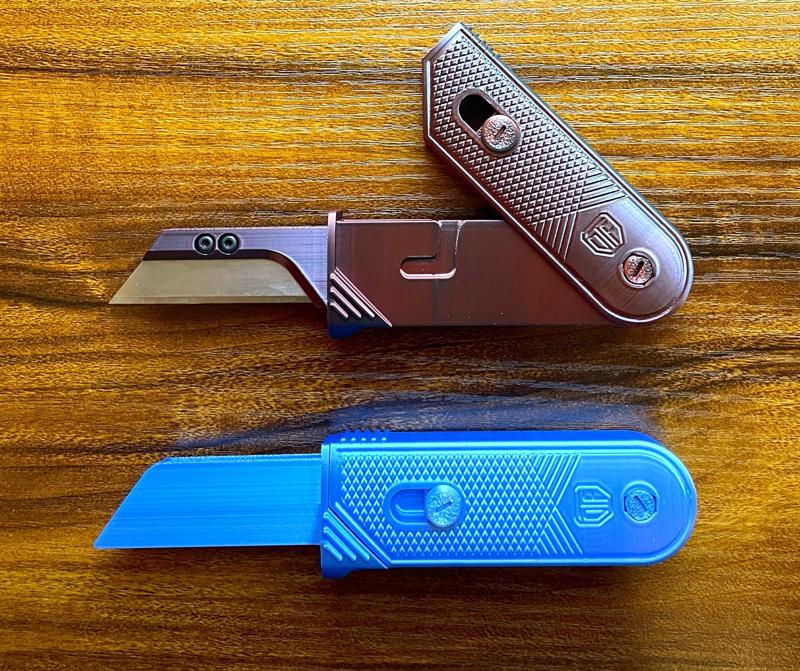 Gravity Utility Knife