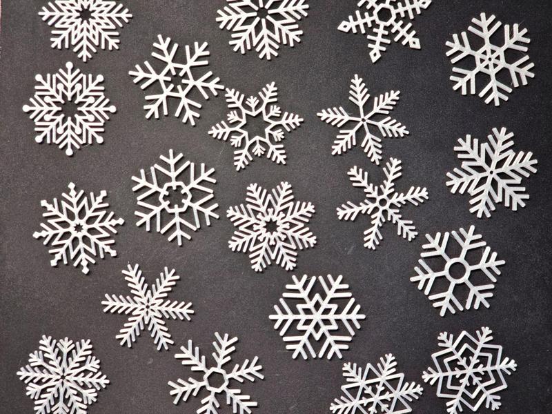 Christmas Snowflakes, 20 Designs, 3 Sizes, optional Eyelet