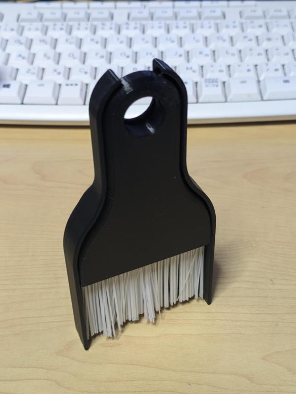 Desktop brush & dustpan