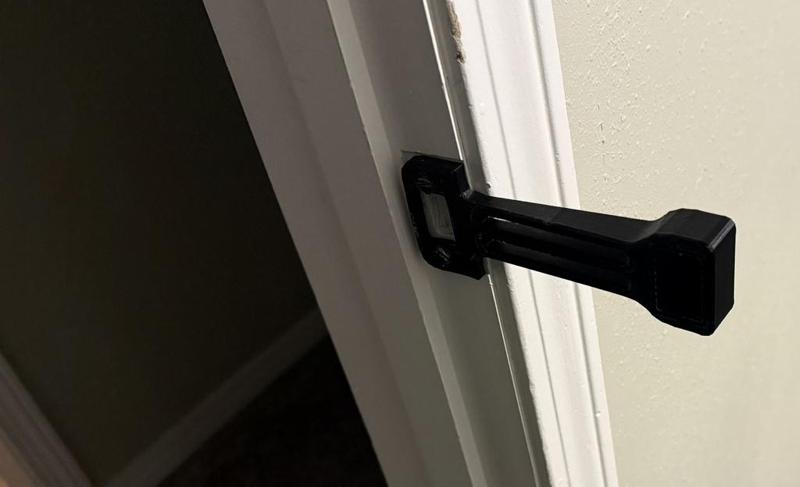 Door Latch Extender for Dogs & Cats