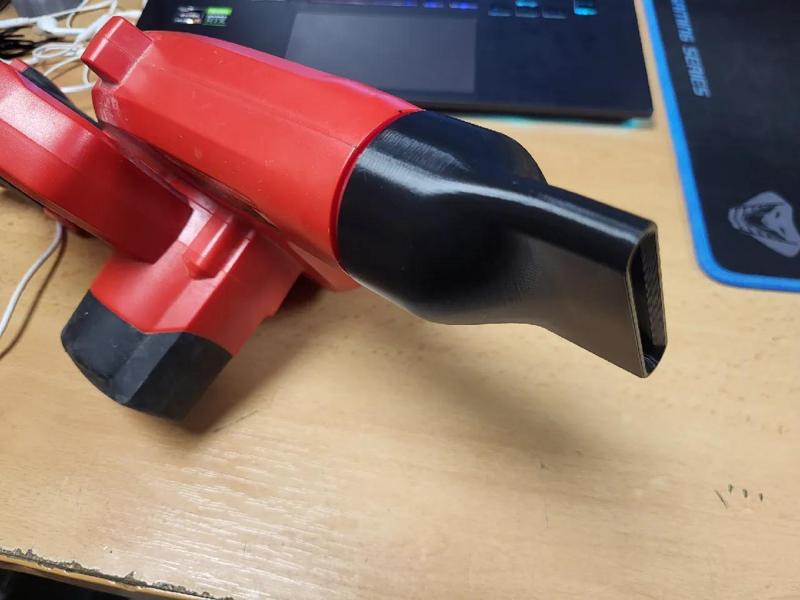 Milwaukee flat nozzle M18 BBL   