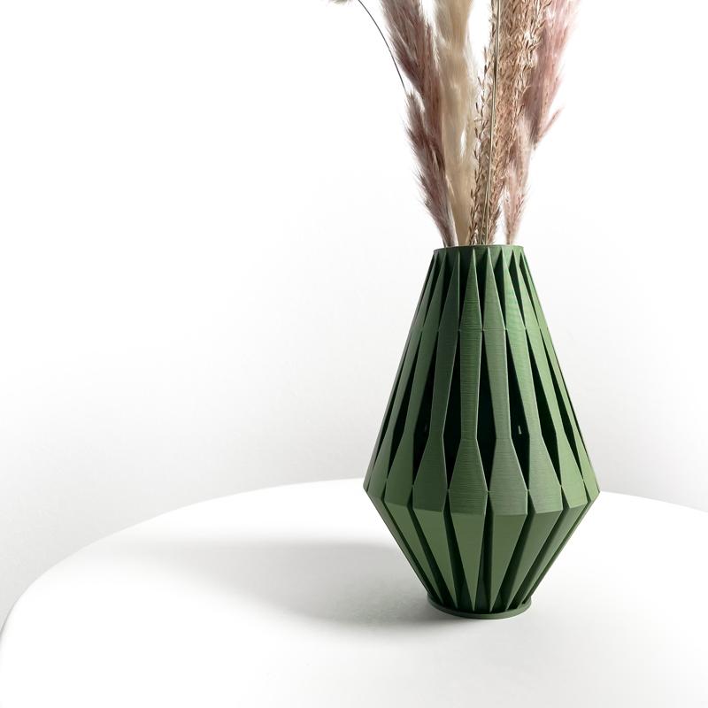 The Onde Vase, Modern and Unique Home Decor for Dried and Flower Arrangements  | STL File
