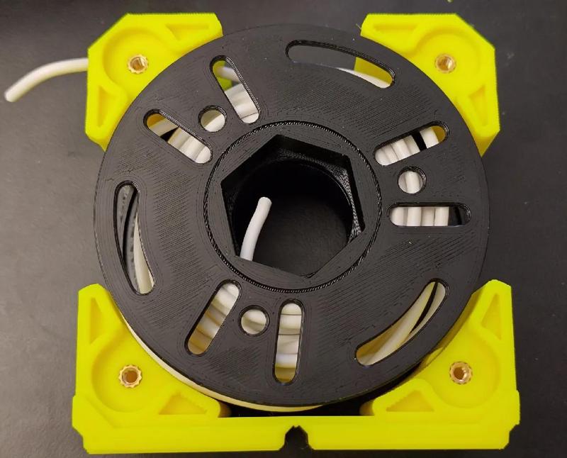 Gridfinity Cable Spool Holder - Heatset Inserts   