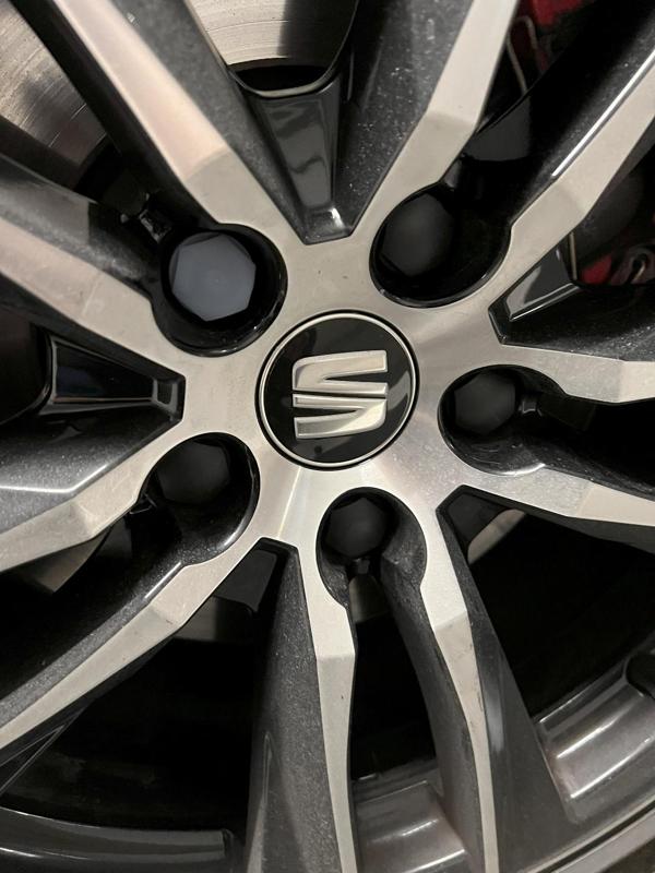 Wheel Nut Cap VW Audi Seat Skoda Cupra NW17 Screw 