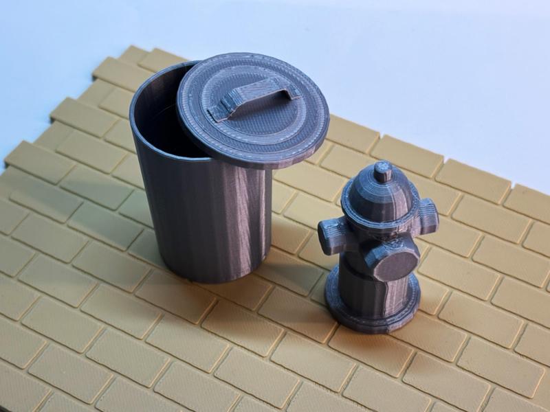 Mini dustbin - Vintage hydrant - Diorama