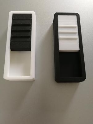 Fidget magnet slide