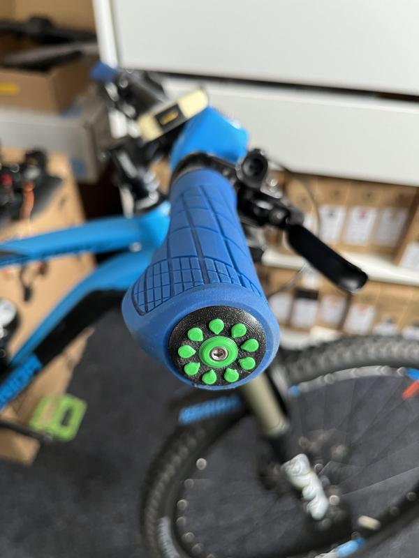 End cup to bike handlebars