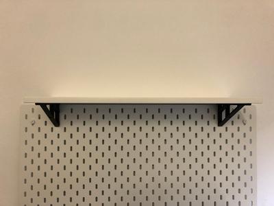 Settop Shelf Holder