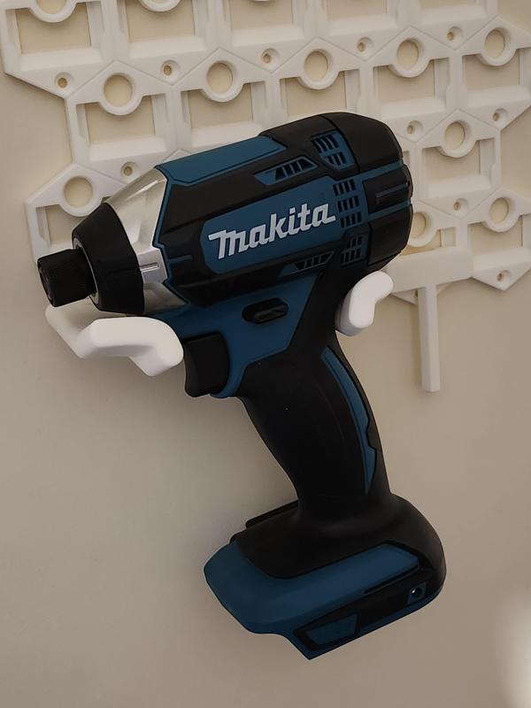 Angled drill holder for GOEWS