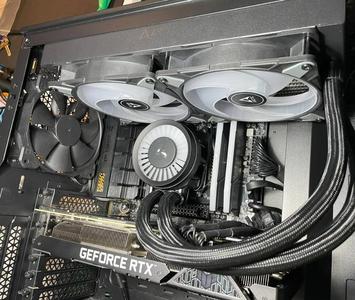 Arctic Liquid Freezer III 280 radiator adapter