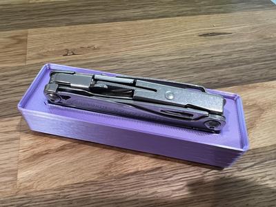 Gridfinity Leatherman Wingman holder
