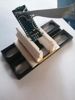 PCB Vice with elastic