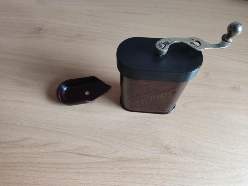 víčko na mlýnek TRAMP (bez podpěr)