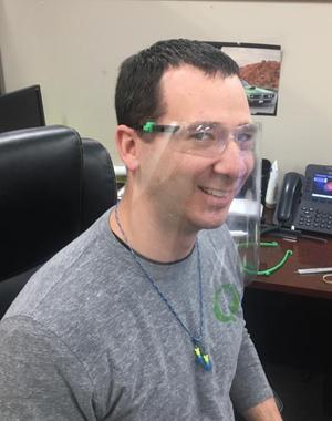 snap on clip for glasses and hats for face shield