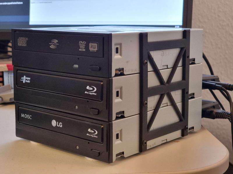 Triple-Stack 5.25" bracket