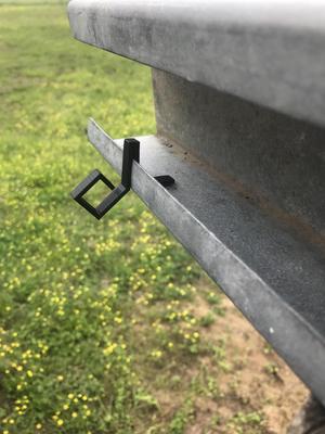 Light Clip For Metal Beam