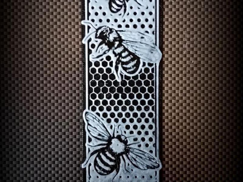 Bookmark Bee