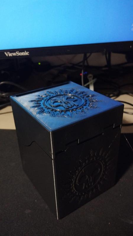 Hinge Deck Box Black Mana