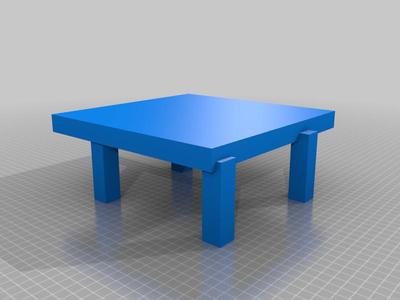 Plastic table