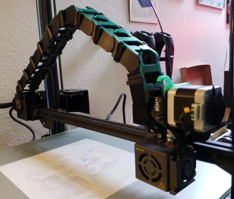 Creality10 S4 Direct Drive + Cable Chain (vertical & horizontal options)