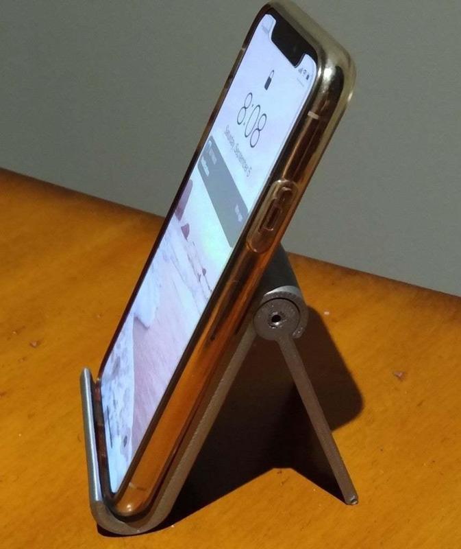 Print in place phone stand