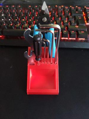 Tidy and Neat 3D Printer Tool Box Ender 3