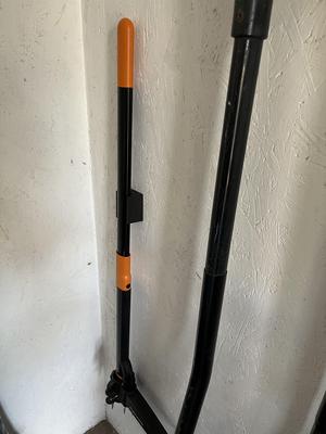 Fiskars clamp weed puller