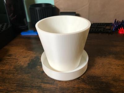 Tapered Planter Pot + Saucer (Multiple Sizes)