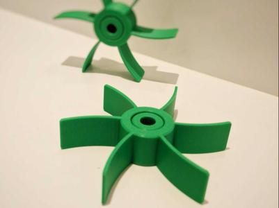 TwistFidget – Spinner with Glide Bearing