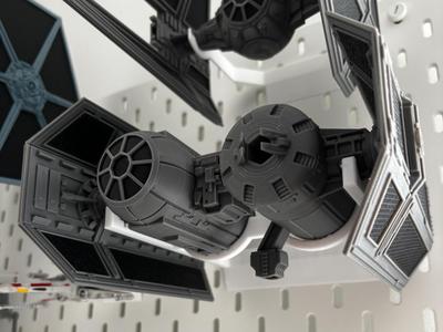 Skadis Support for Sam's Tie Bomber