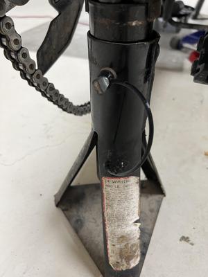 Jack Stand Pin Holder