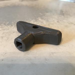 Small Universal Drum Key