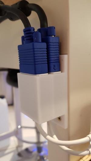 USB C to VGA display adapter dual mount