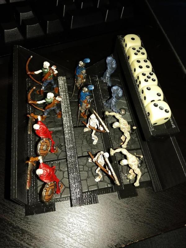 Dungeon Saga organizer - Models