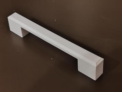 Furniture handle 