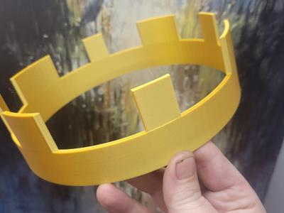 toy crown 