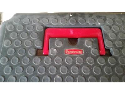 Rubbermaid Toolbox Handle