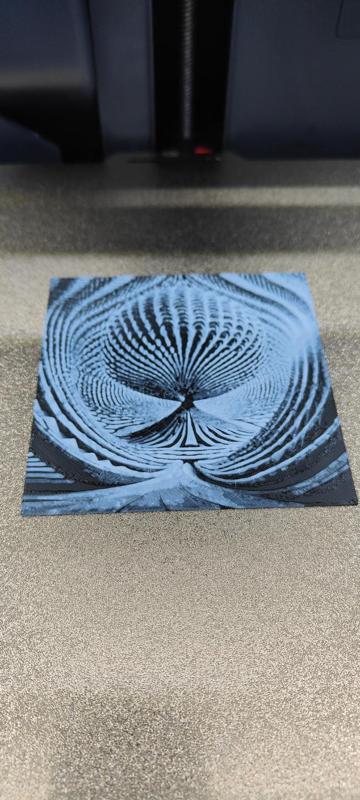 Hueforge Optical Illusion