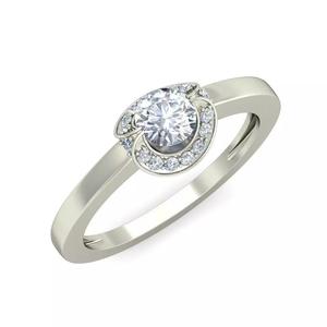 Stunning Classic Hola Solitaire Ring