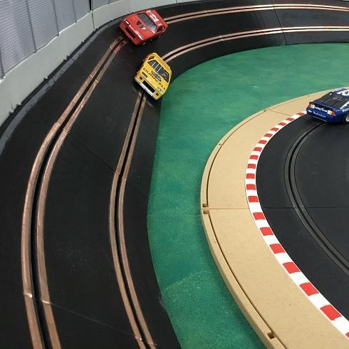 45 degree bank HALF STRAIGHT compatible with Scalextric slot car track