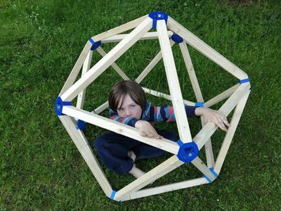 Regular icosahedron Dome Connector interconnection