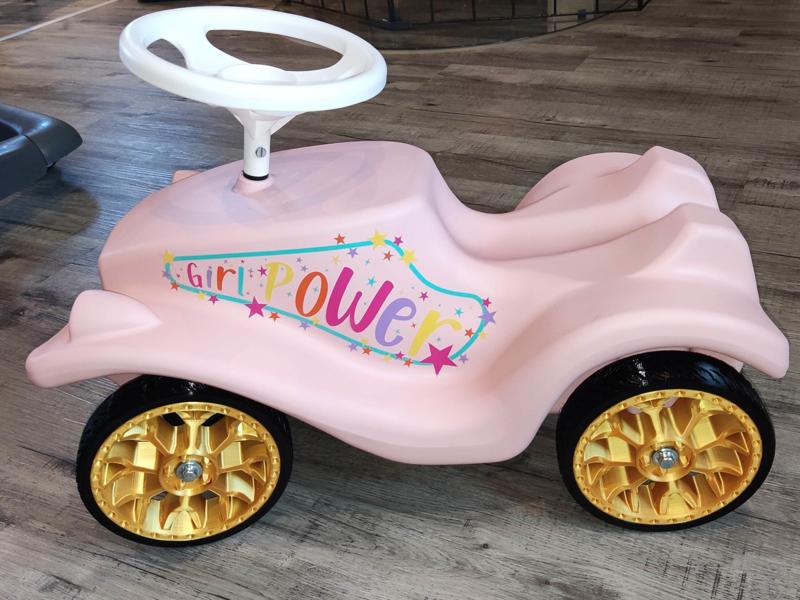 Bobby Car tuning tires