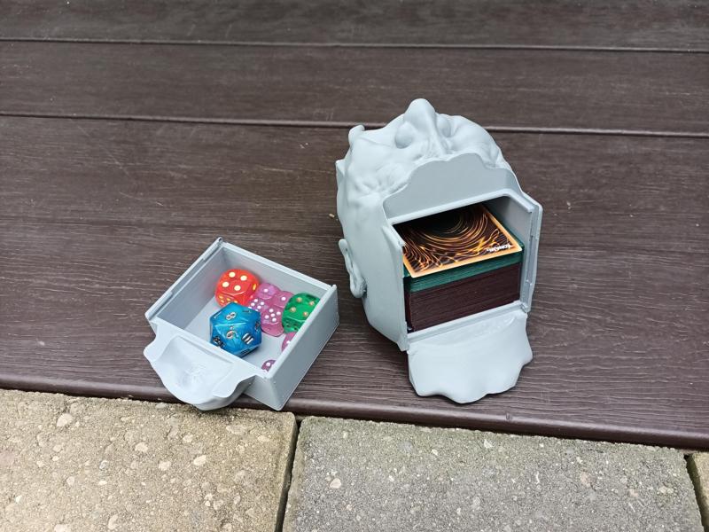 YUGIOH ! MAN DECK BOX