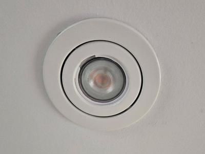 Random Lightbulb Ring Retainer