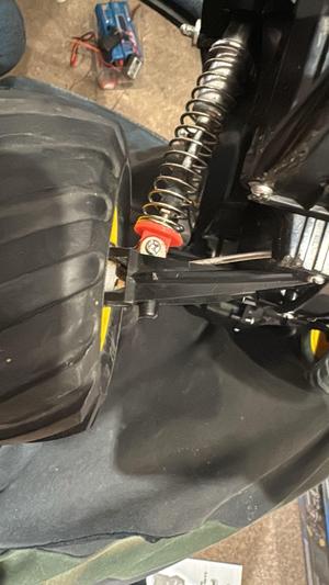 Tamiya lower suspention strut