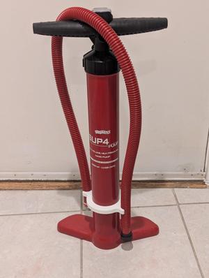 Hose Holder for Inflatable Kayak Pump